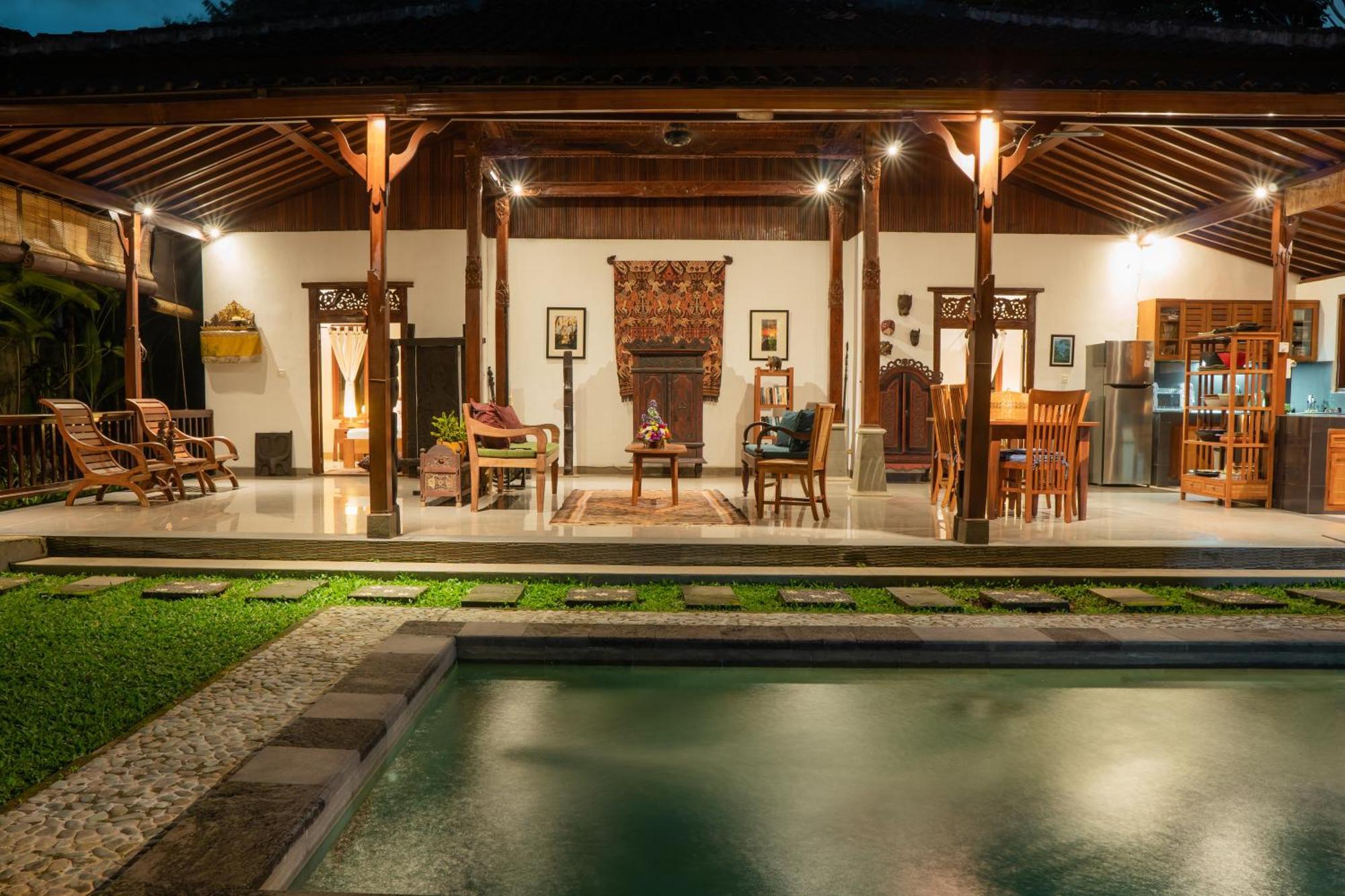 Rumah Joglo Ubud  Exterior photo