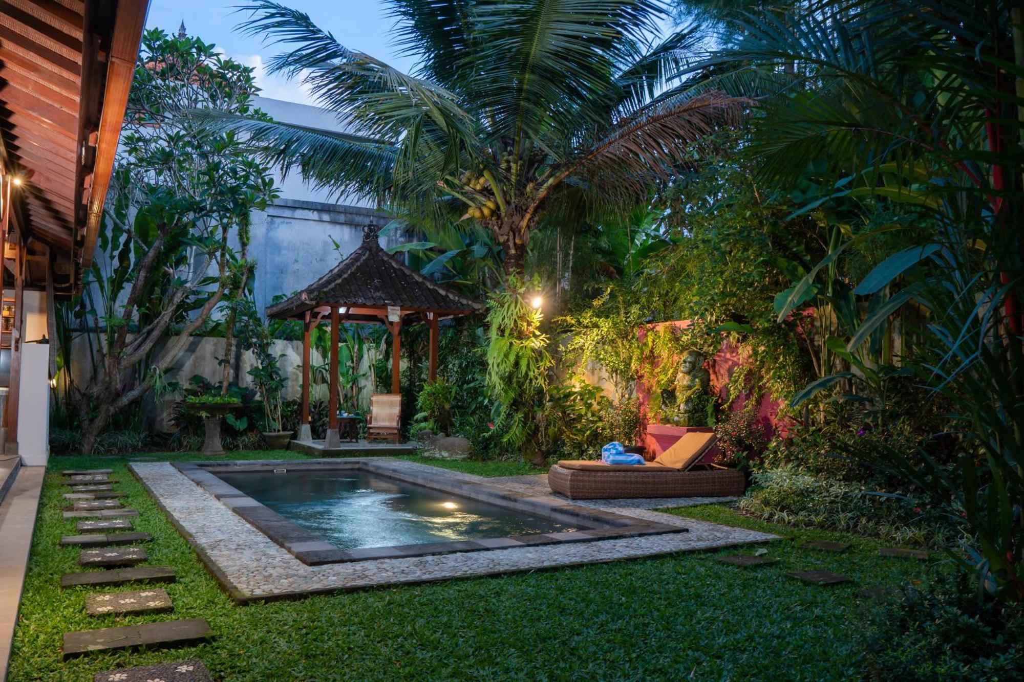 Rumah Joglo Ubud  Exterior photo